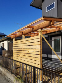 木でつくる洗濯物干し場 2021/04/15 12:44:34