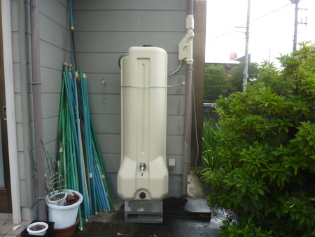 雨水貯蓄タンク取り付け