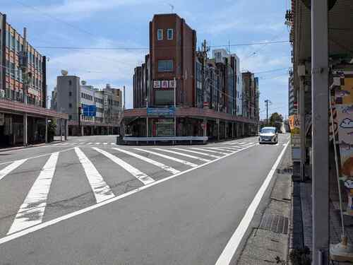 富士駅前