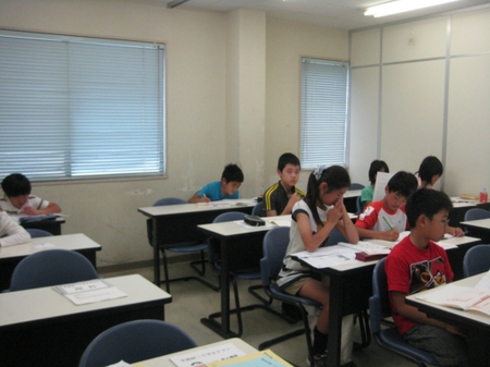 全国統一小学生テストの様子