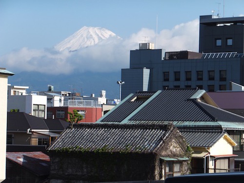 今朝の富士山方向