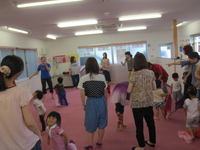 たっちのルミ子先生　⇒　親子体操！！