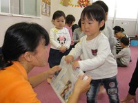 たっちのなおこ先生の体操