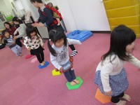 【たっち】・・・直子先生の親子体操！！