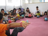 【たっち】・・・直子先生の親子体操！！