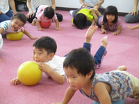 【たっち】・・・直子先生の親子体操！！