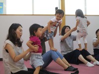 【たっち】・・・直子先生の親子体操！！