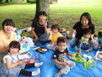 ☂⇒☀　　遠足：ヤクルト工場＆運動公園