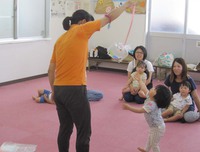 なおこ先生の親子体操