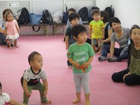 【たっち】・・・ルミ子先生の親子体操！！