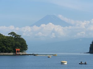 戸田港からの今日の富士山