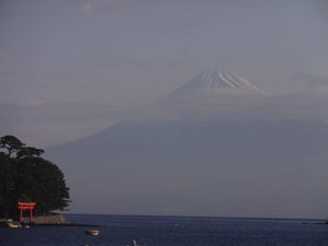 西伊豆戸田港からの今日の富士山