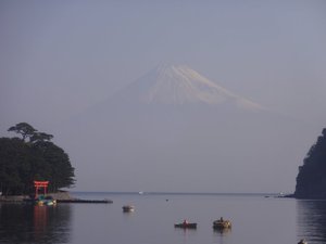 今日の富士山（西伊豆戸田港から）