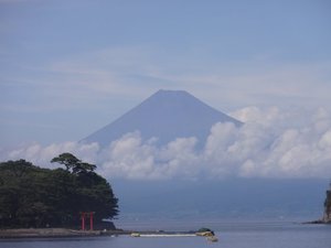 西伊豆戸田港からの今日の富士山
