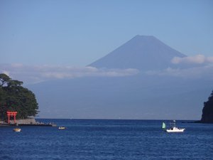 西伊豆戸田からの今日の富士山です。
