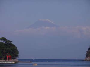 西伊豆戸田からの早朝の富士山