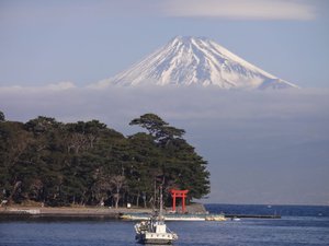 西伊豆戸田からの今日の富士山