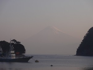 西伊豆戸田からの今日の富士山