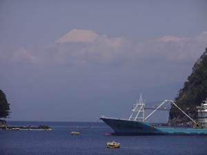 西伊豆戸田からの今日の富士山