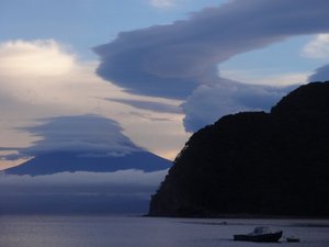西伊豆戸田からの今日の富士山