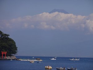 西伊豆戸田港からの今日の富士山