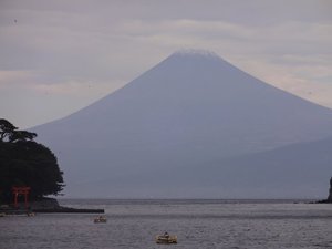 西伊豆戸田港からの今日の富士山