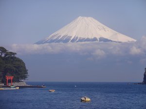 西伊豆戸田からの今日の富士山です。