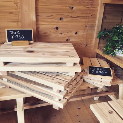 材木屋スタッフがつくる木製雑貨、次回の営業日のお知らせ。