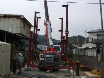 白浜ハウス建て方始まる
