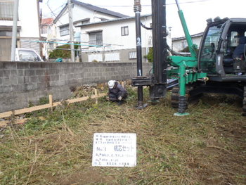 下田市の白浜ハウスは基礎工事に