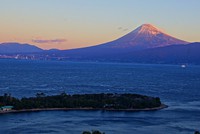 新春は！！絶景の大瀬岬からの紅富士