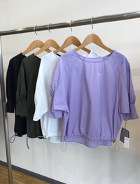 ラベンダー色ブラウス♡