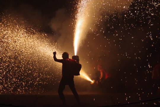 文珠祭典の手筒花火2024