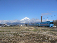 本日９時の御殿場の富士山とあさぎり