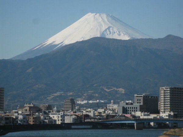 午後の　富士山