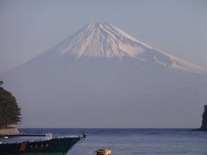 西伊豆戸田からの　今日の富士山