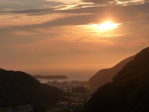 夕日に染まる戸田の里