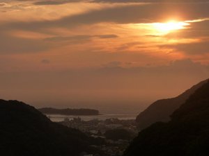 夕日に染まる戸田の里