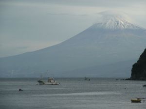 戸田港から見た富士山