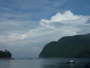 夏の雲（今日の戸田港）