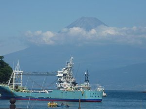 今日の富士山（戸田港より）