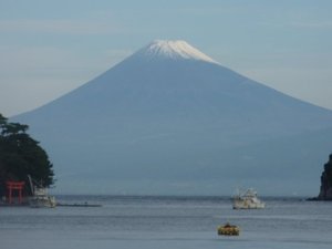 今日の富士山{戸田港より）