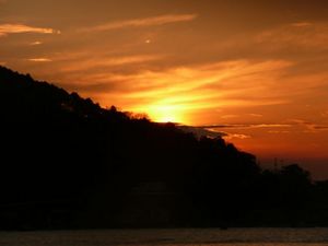 戸田湾の日没（1月8日）