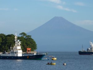 戸田港の富士山