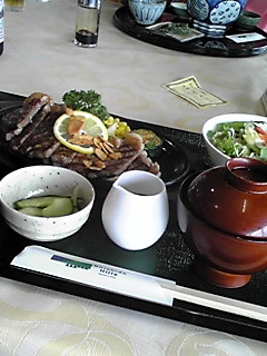 ランチ2400円