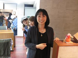 前髪パッツン