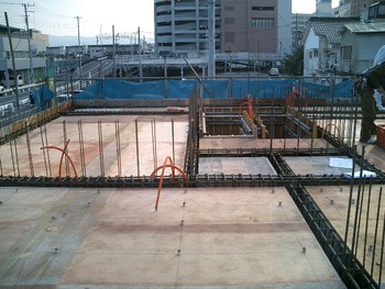 Y邸マンション生コン打ち