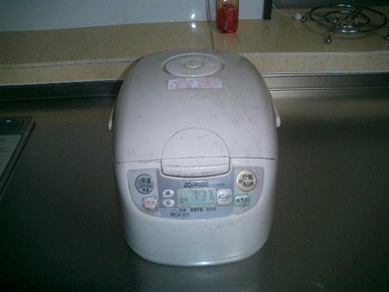 我が家の大事件　とうとう炊飯器を買う