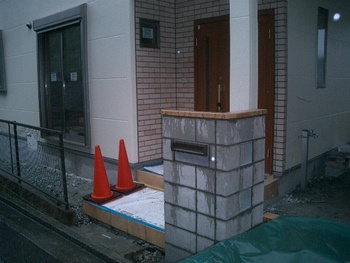 Sa邸外構に