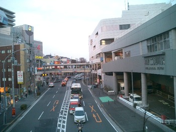 横浜へ現地視察と打ち合わせに